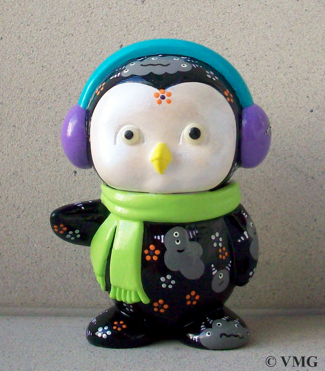 dumplings monsters penguins Ice Bat Uglydolls pocket pork shawnanimals david horvath Sun-Min Kim Custom Urban vinyl art toys