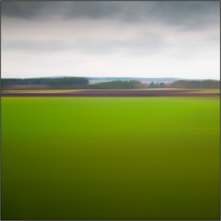 Landscape motion blur long exposure train speed
