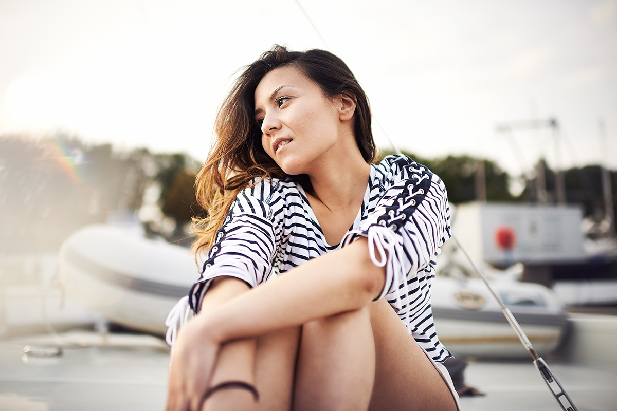 boat girl Sun summer portrait