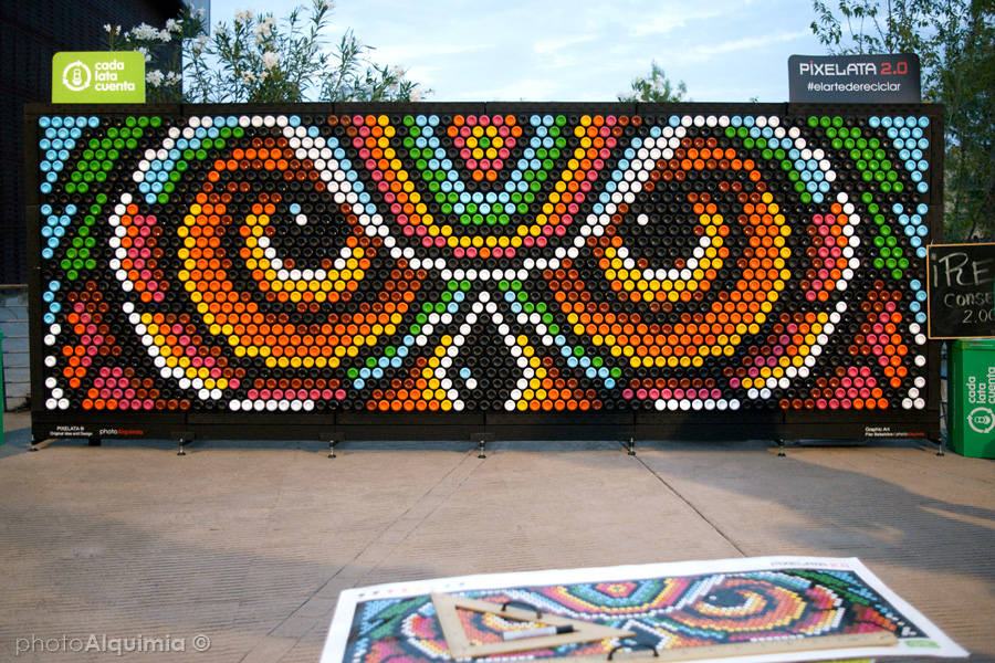 streetart recicle reuse pixel interactive owl ILLUSTRATION  Finearts pixelata pixelatero