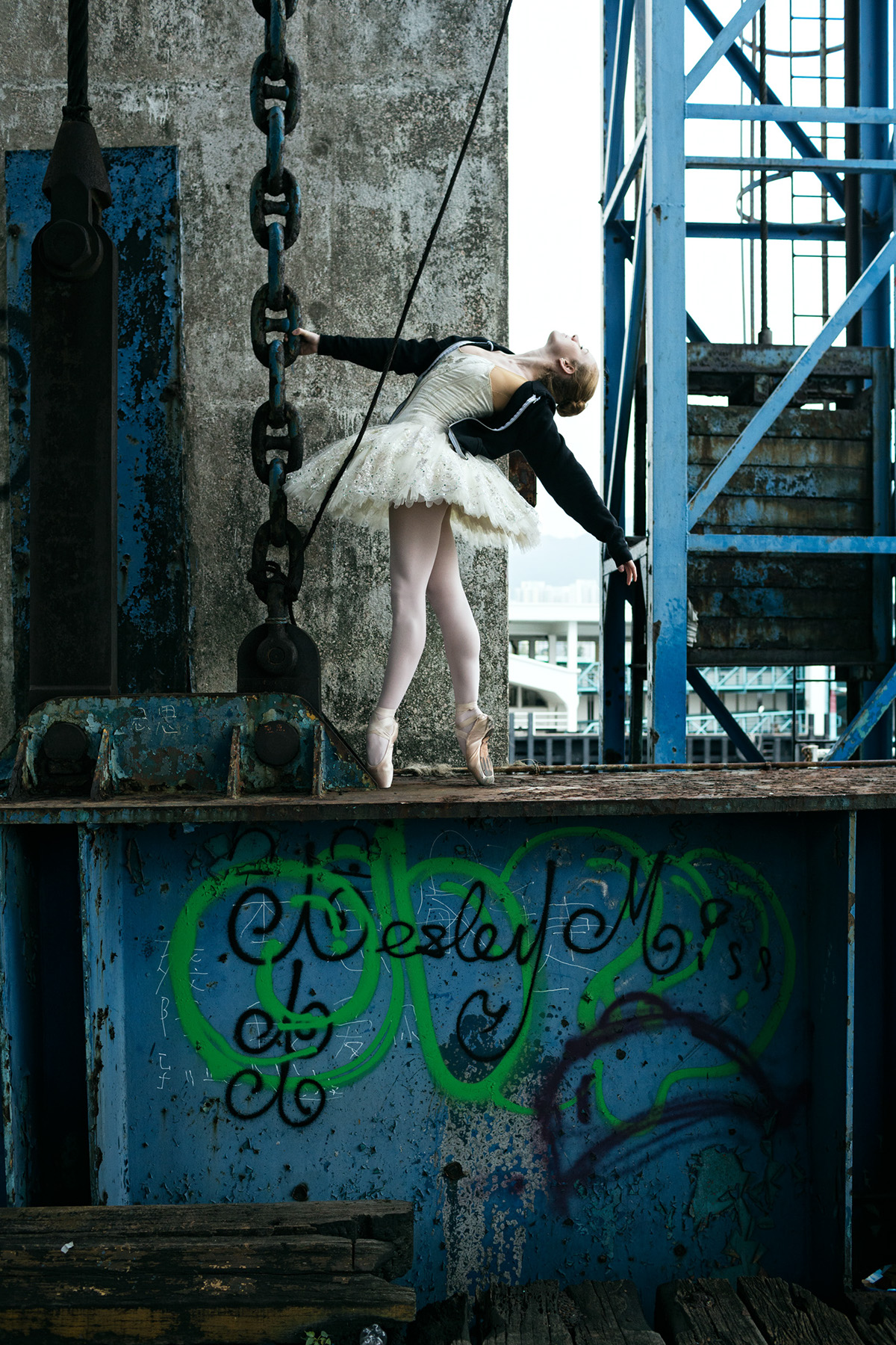 site specific dance DANCE   Hong Kong ballerina ballet