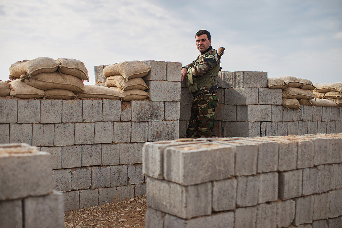 Isis iraq army Peshmerge kirkuk conflict War Kurds kurdish Kurdistan sodiers frontline Tank humvee guns