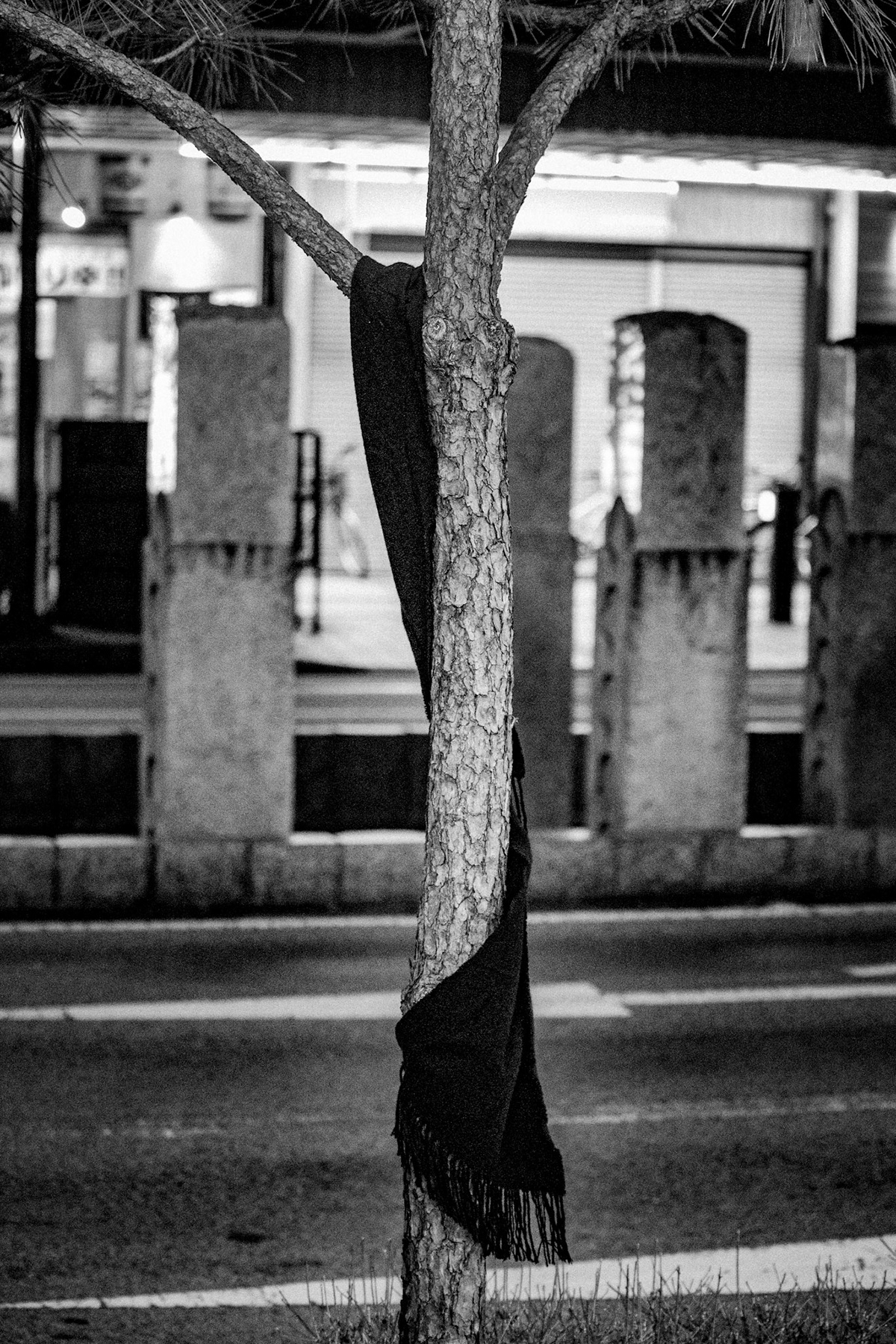 black black and white dark design FINEART japan mood night Photography  streetphotography