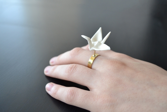 ceramics  porcelain origami  ring pandant collar Necklace crane bird White glaze shinny jewelry wear