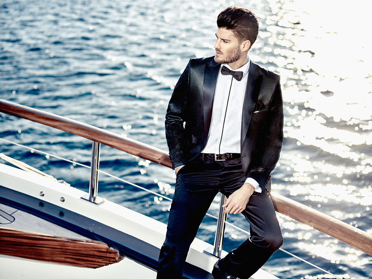 Tolga Yurdaer cerimonia wedding boat yacht sea men suit styling  location luxury kevin lütolf Bodrum