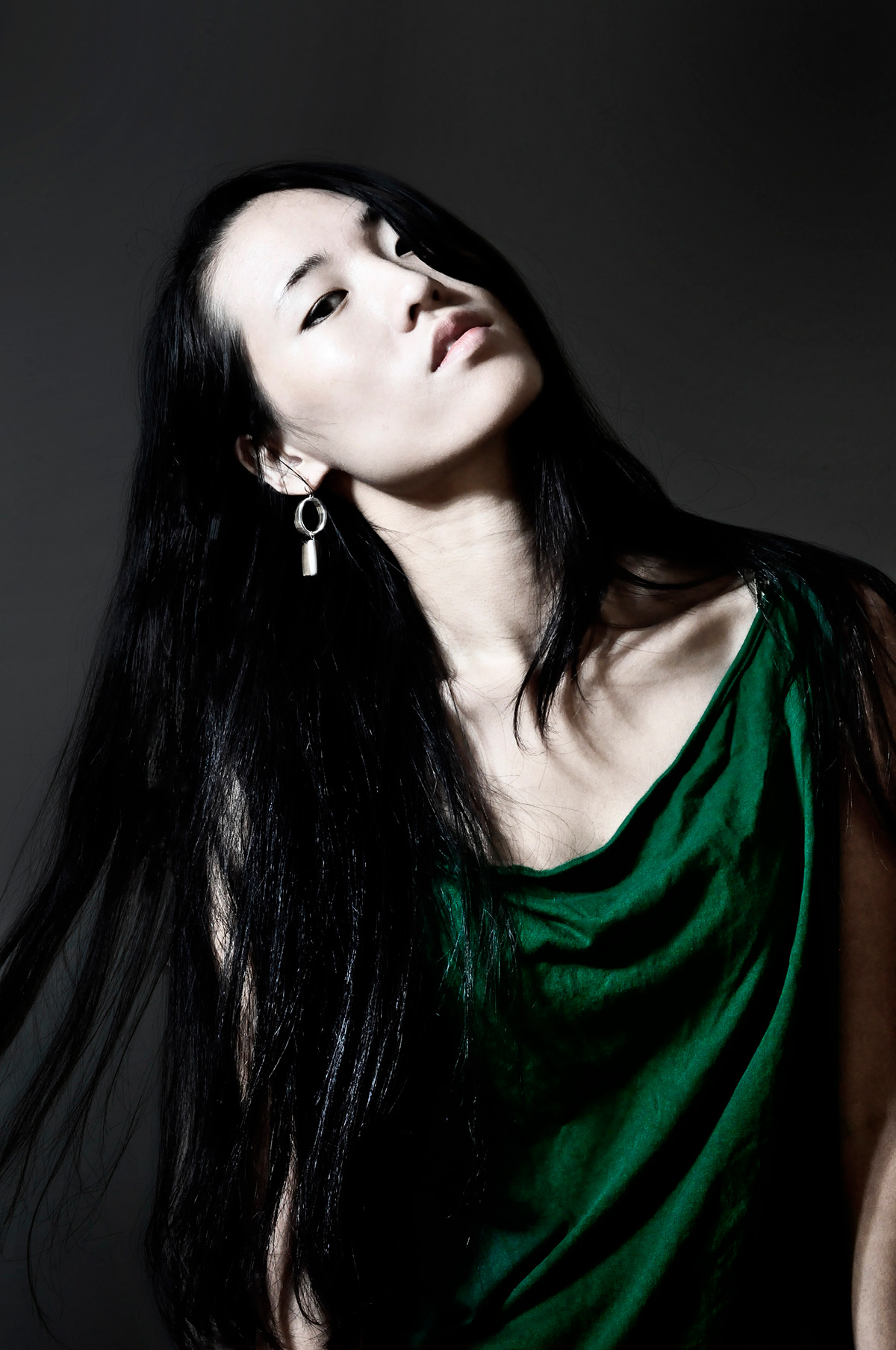 Jade Mao model denver long exposure fashion photography green silver motion movement
