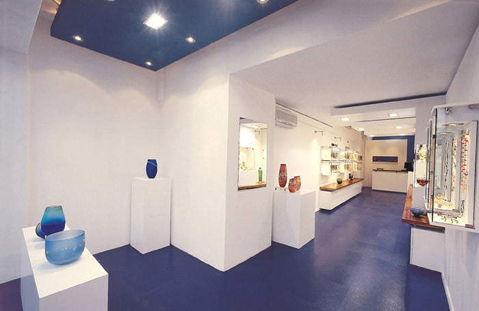 Retail Interior shop interior Shopfitting Jewellery gallery commercial interior contemporary modern designer