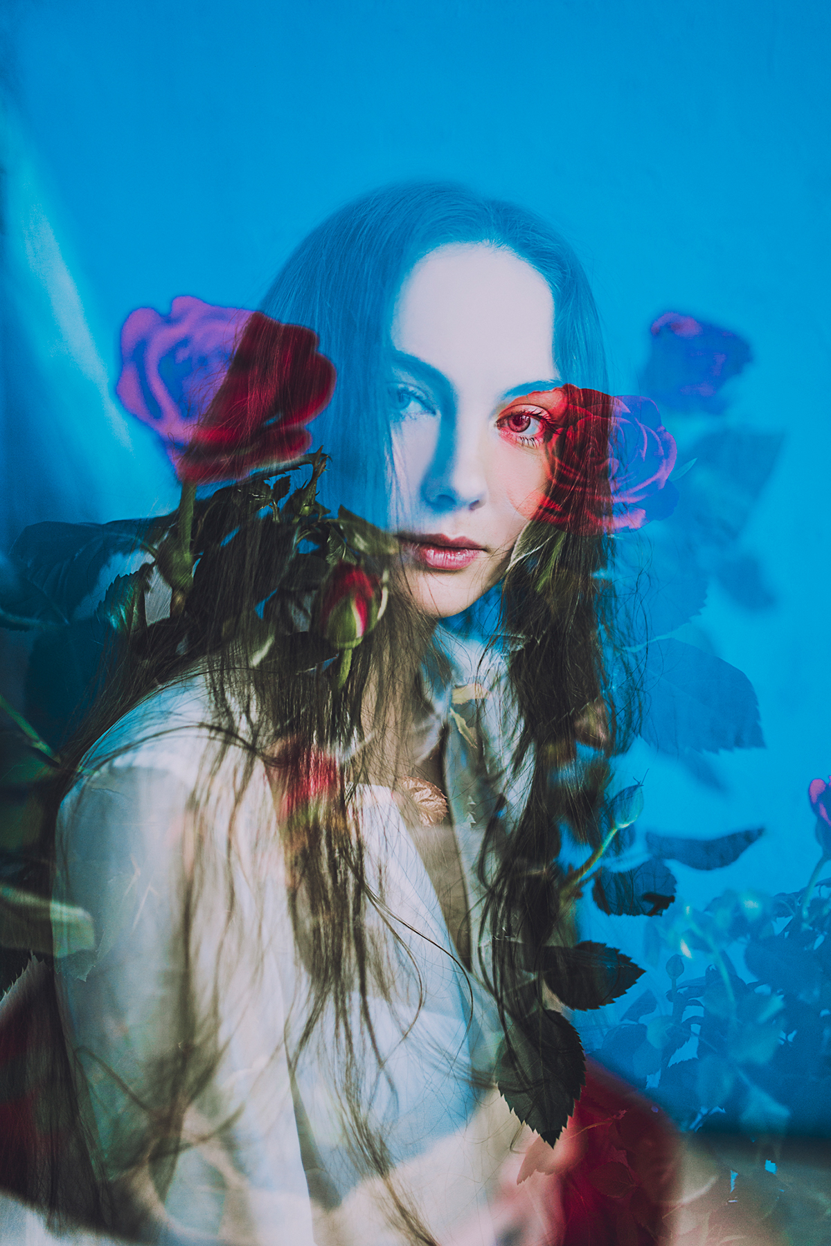 Love rose girl portrait multyexposition canon5dmarklll room red blue sad Flowers portraitair digital #Ps25Under25