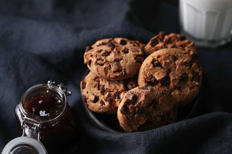 brownies cookie delivery fFresh-baked cookies hot box cookies kirkwood mo late-night delivery warm cookies
