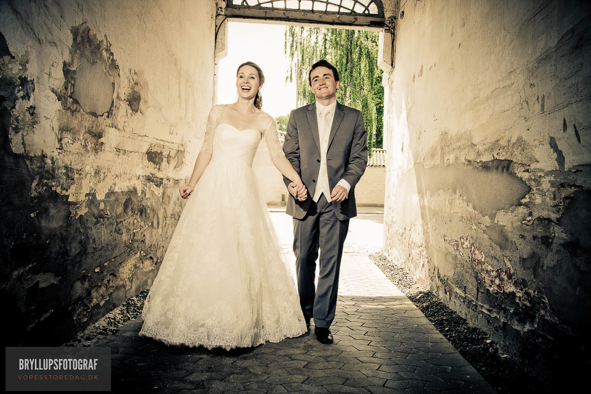 Image may contain: wedding dress, bride and wall