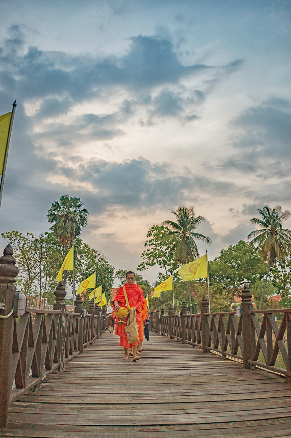 Adobe Portfolio Busshist monks buddhism wandering Sukhothai world heritage culture Thailand religiuos 