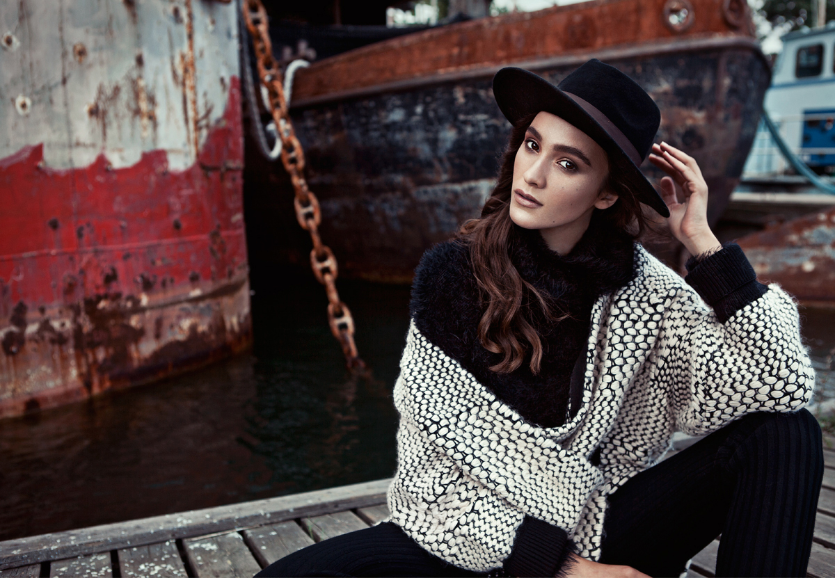 editorial fashion editorial harbour model styling  sofis mode magazine editorial