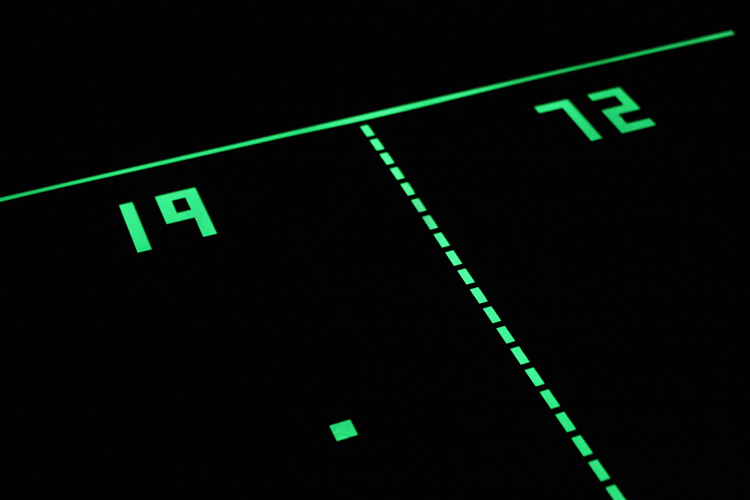 poster pong atari 40 years glow in dark Phosphorescent game arcade