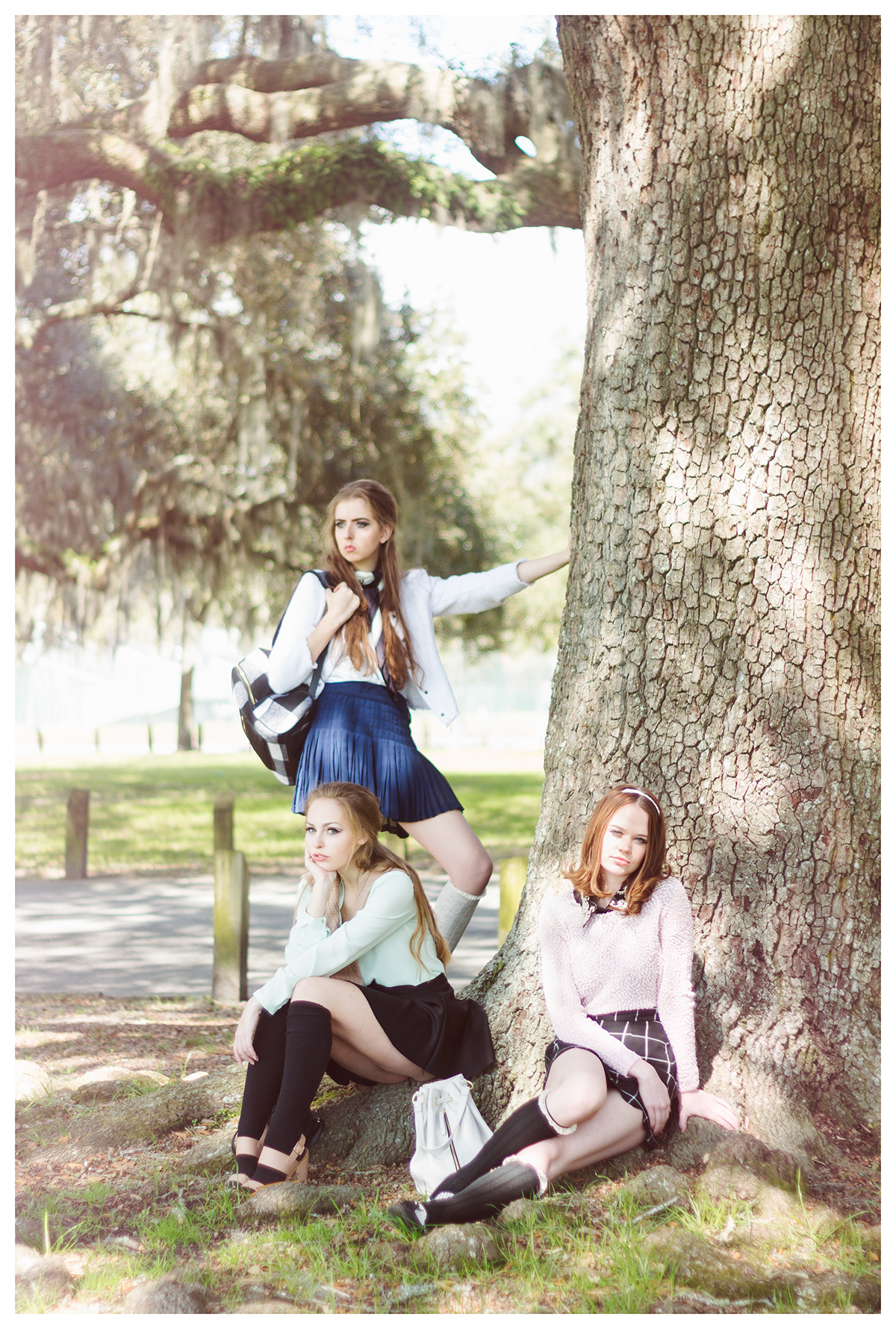 Lookbook wildfox girl Squad clique group models styling  fashionphotography dreamy Outdoor schoolyard High School teenage