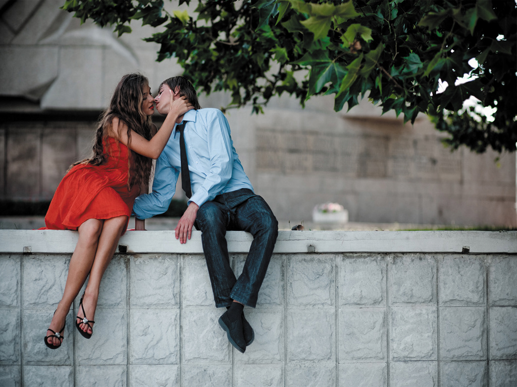 model kissing Love background Behance wallpaper romantic sex ADV art boy girl wedding photographer
