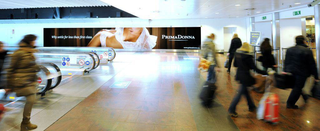 lingerie airport Billboards