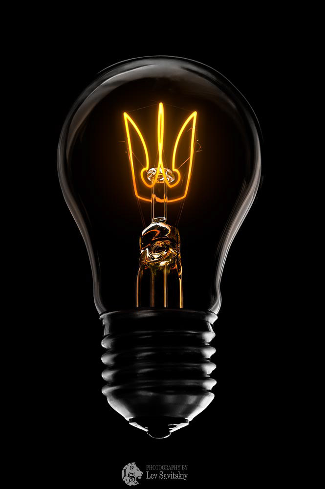 ukraine light bulb patriot patriotism arms symbolic idea concept