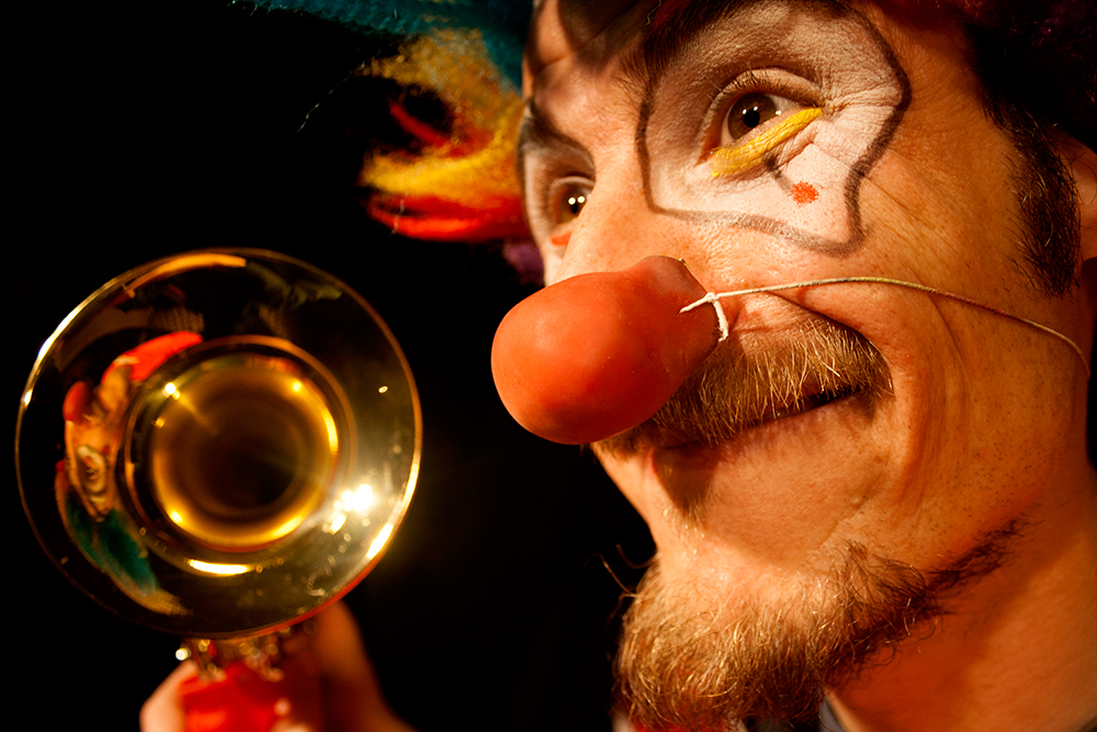 Circus circo payasos Clowns musicians musicos argentina studio portrait