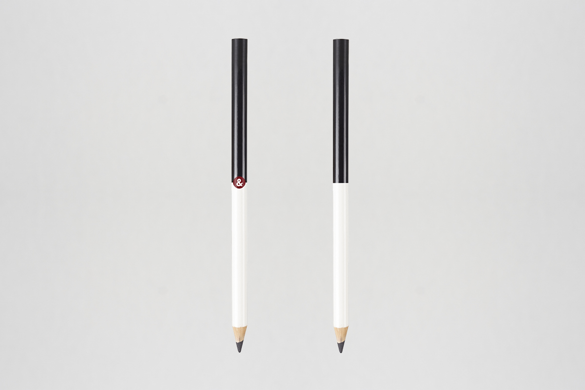 Adobe Portfolio stationary table tennis pens