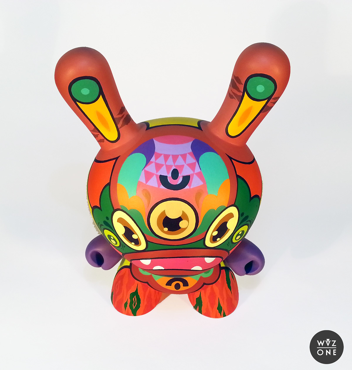 Wuzone Custom Dunny Munny Kidrobot kabuko DIY wip acrylics artoy toy collectible commission handmade vinyl