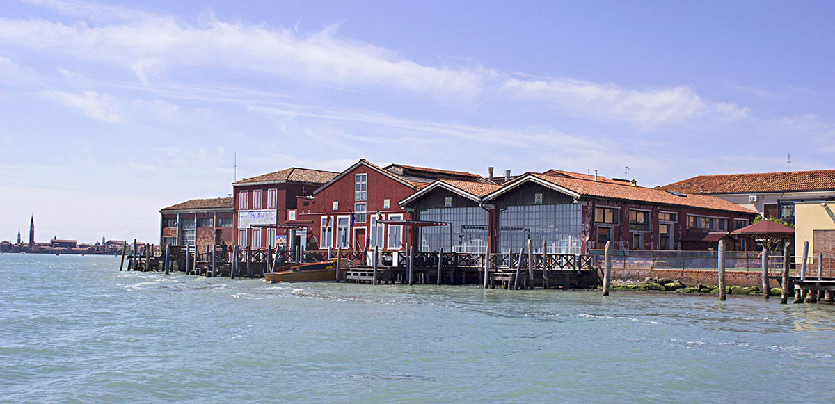 Venice venezia laguna nord laguna serenissima Burano murano light water