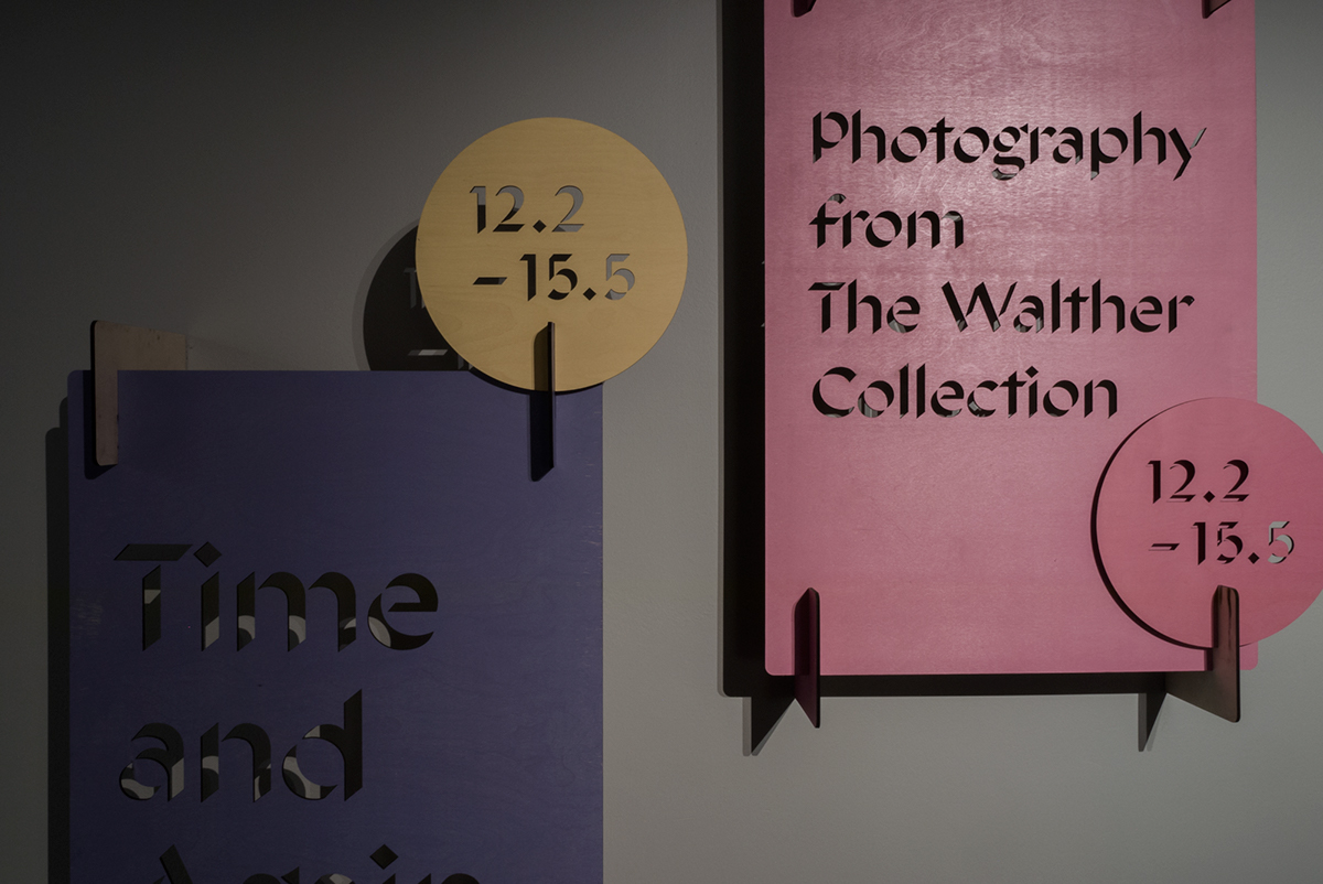 Fotografiska ritator Signage Walther Collection