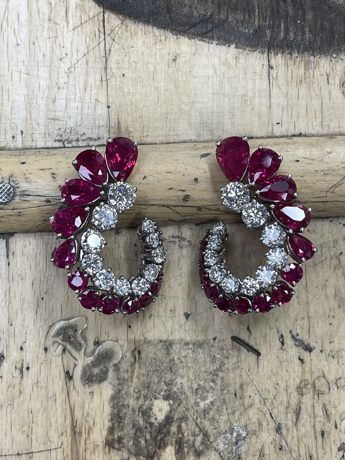diamonds Earring Fashion  gold graff High End Jewellery jewelry pear shape ruby