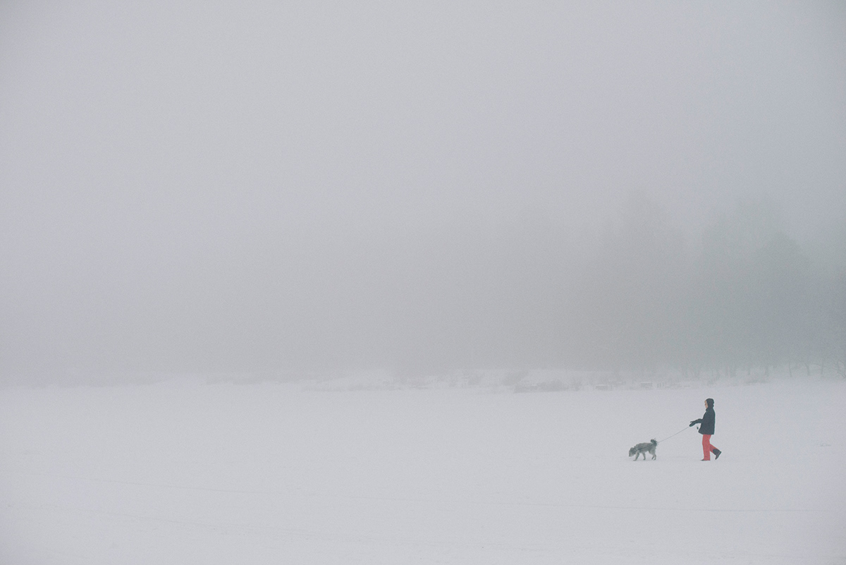 winter fog mist Tapiola Espoo finland people