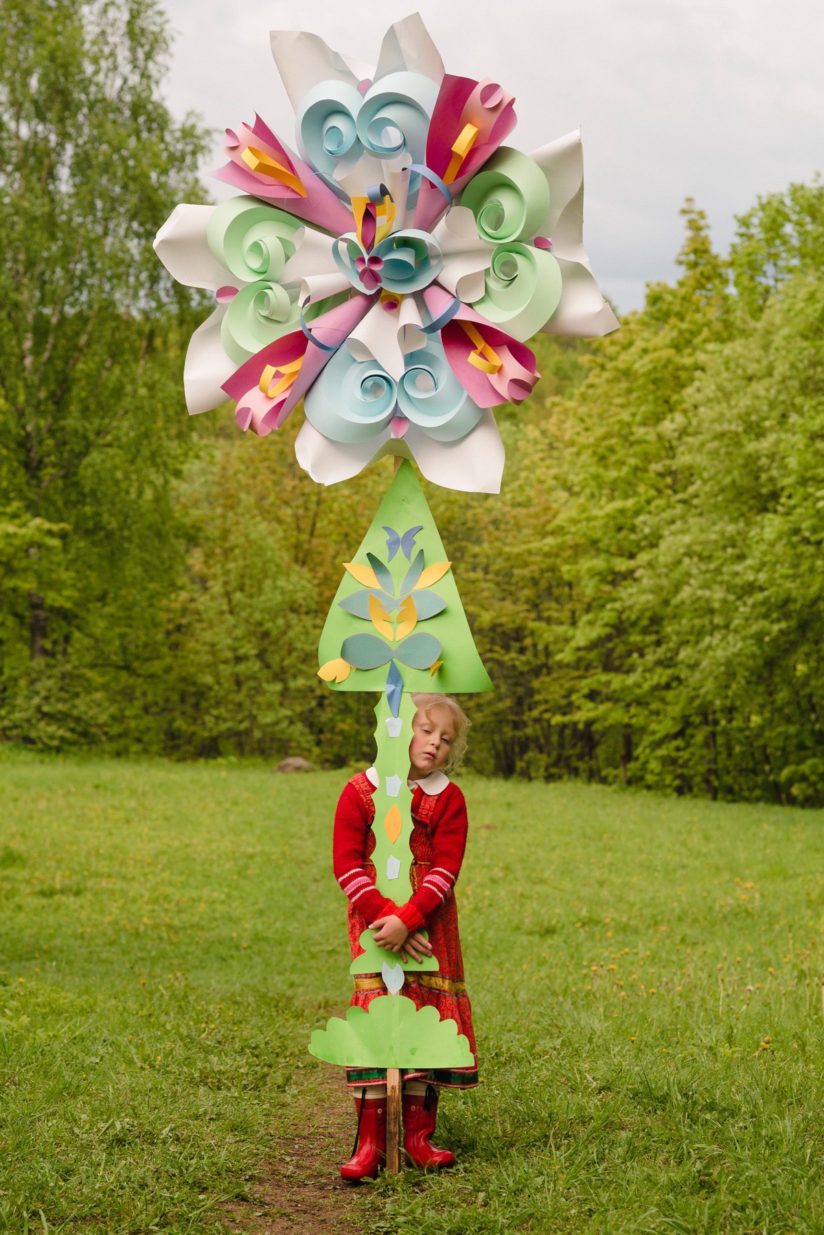 paper art cut paper cut cutting Flowers fairy children kids forest dreamlike handicraft