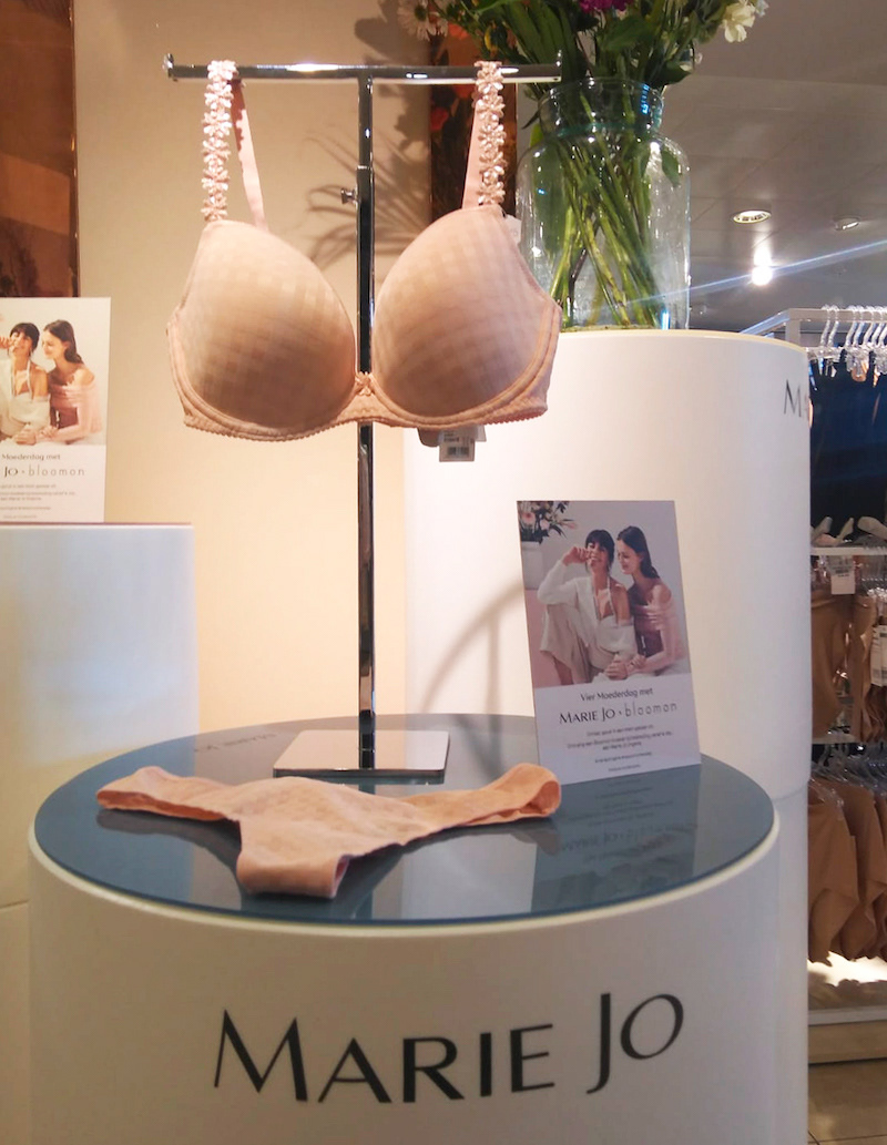 mariejo branding  Fashion  store campaign creatives design lingerie underwear