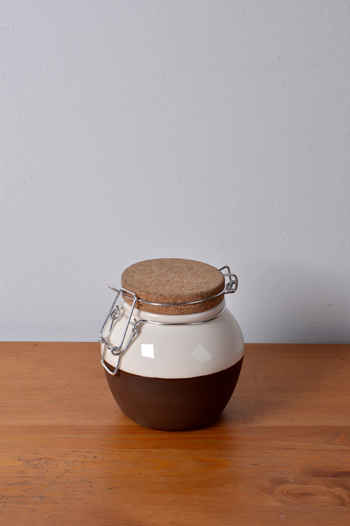 jar pot ceramic honey