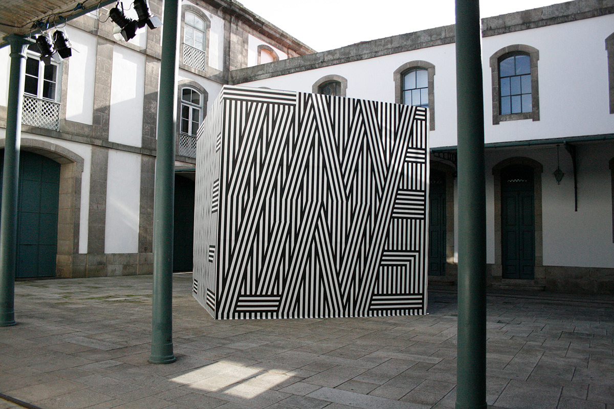 portugal fashion Event timeline cool stripes Black&white lines container porto Oporto Monochromatic fashion show Spring summer ss13