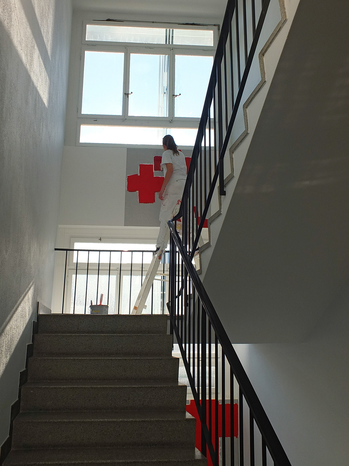 Kunst am Bau Swiss red cross art