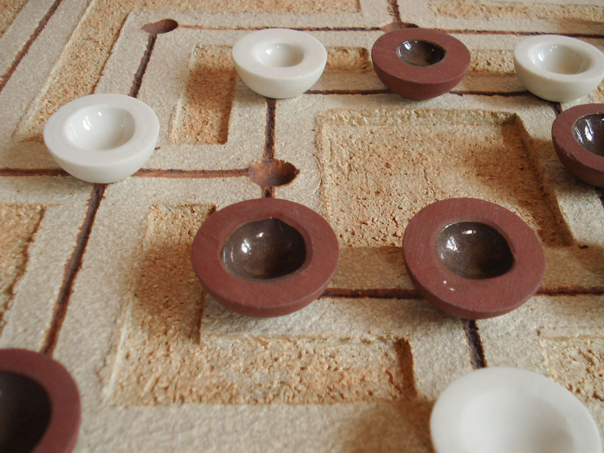 mill game ceramic