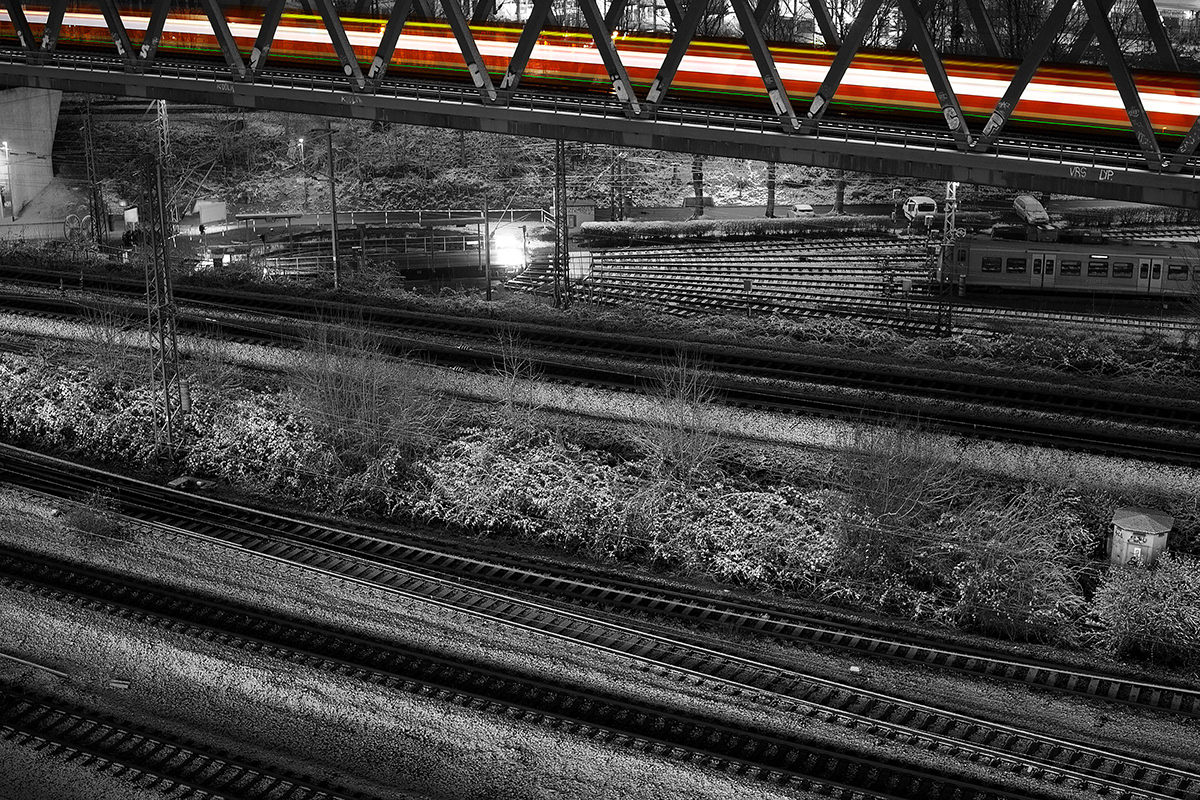 graphicdesign Grafikdesign fotografie Photography  photos longexposure trains design nightphotography urbanspace