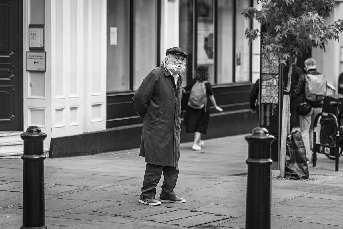 black and white city life London monochrome people Photography  Street street photography Urban