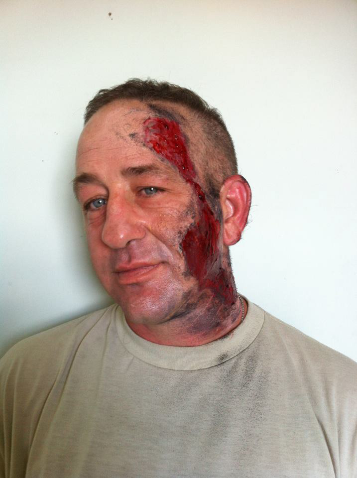 army scrapes Cuts gunshots impale makeup medic trauma Triage training