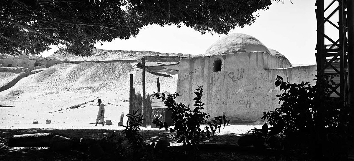 art Shadow and Light black and white B &W Photography aswan Photojournalism art documentaryphotography landscape photography composition canon 500 d photo editing street photography lifestyle egypt fine arts photography