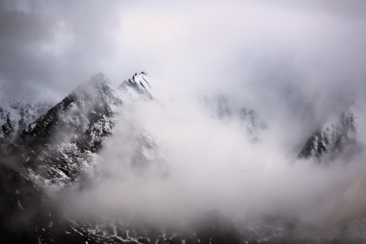 austria Ötztal alps timmelsjoch misty impresions mountains winter autumn top