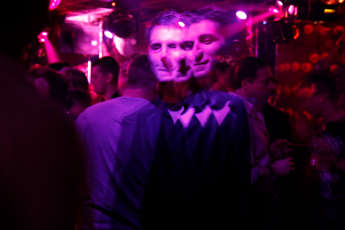 gay portrait Gay Bar HOMOSEXUALITY colour lights social photography