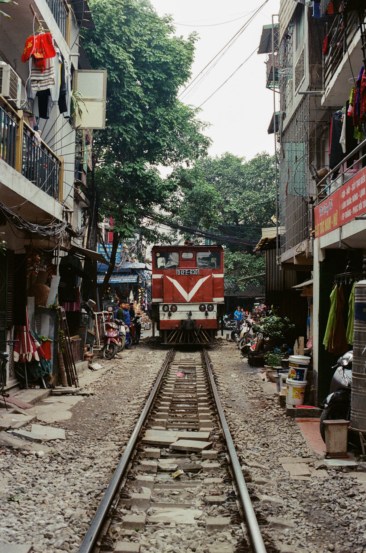 vietnam hanoi hoi an Travel street photography Backpacker Nikon FM analog photography Film   35mm