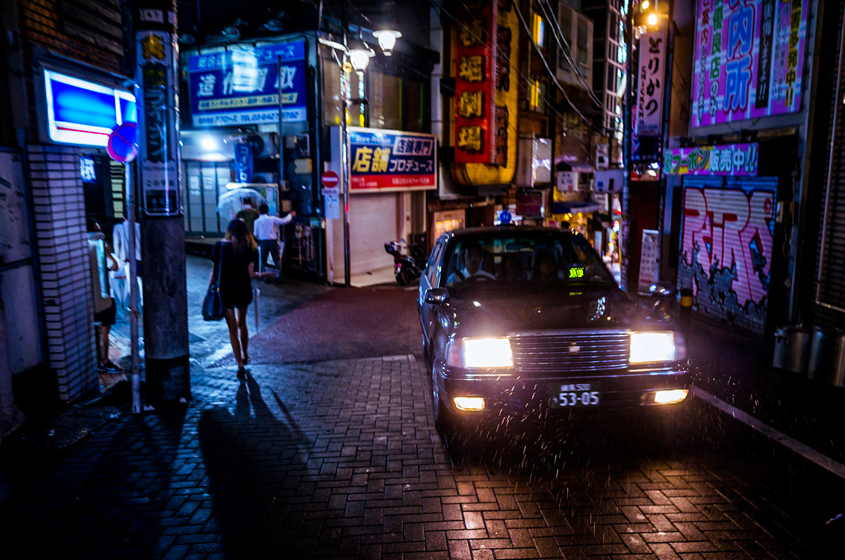 japan rain Urban Photography  Umbrella city Cyberpunk future blade runner Scifi