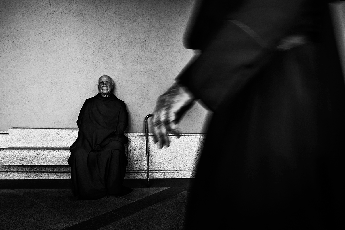 monks Portugal monastery photo documentary Jose Ferreira  documentary monks documentary monastery jose ferreira photographer