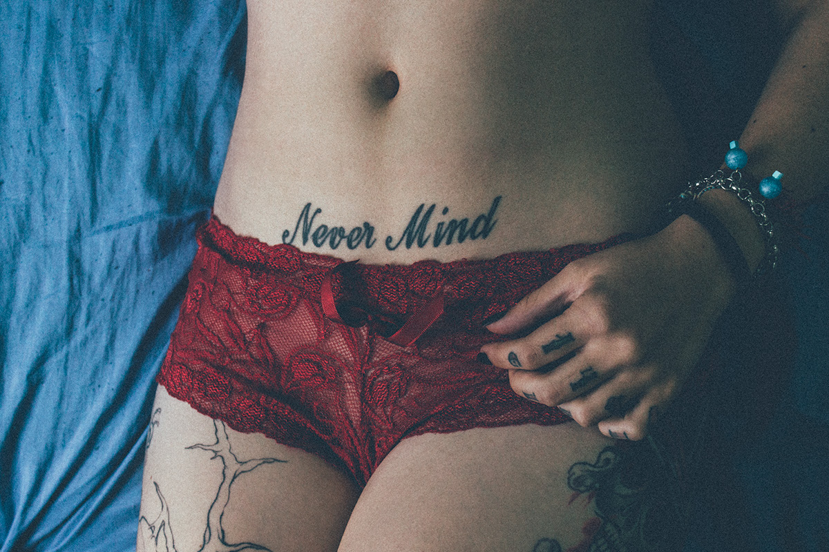 girl nude cute boudoir tattoo tattoed girl suicide girls sg latina suicide girl inked girl ink sensual Natural Light bed lingerie