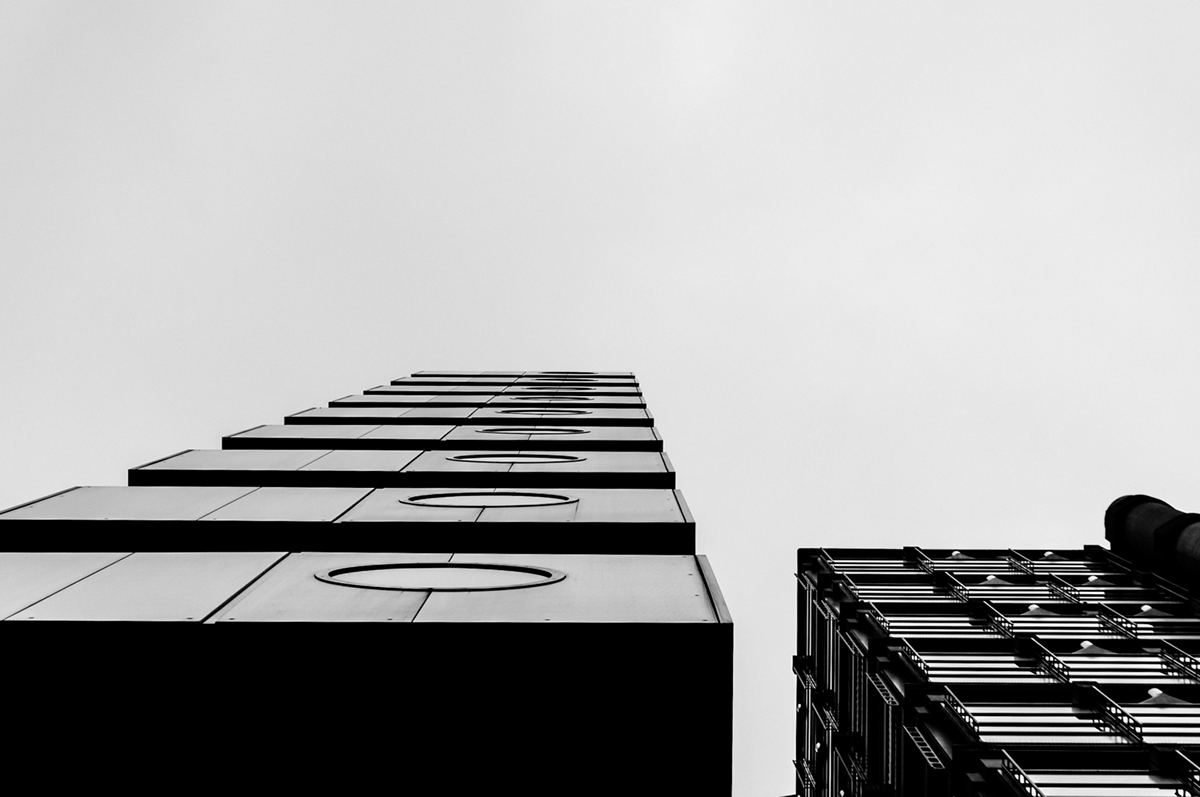 architect London business skyscraper minimal black and white graphic bowelism lloyds