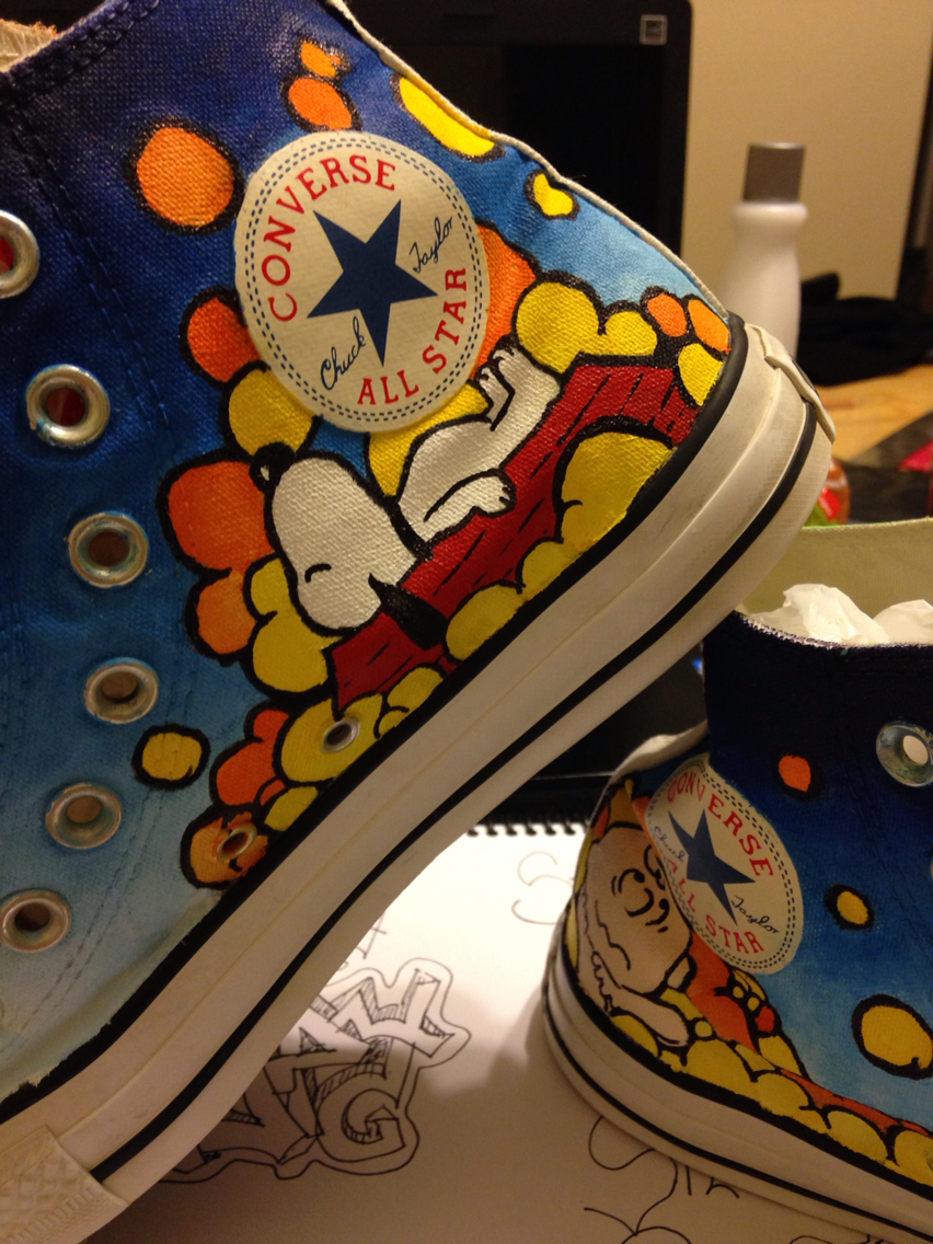 snoopy Charlie Brown Chuck chucks Chuck Taylors converse all stars bubbles Bubbly laces cartoon peanuts shoes