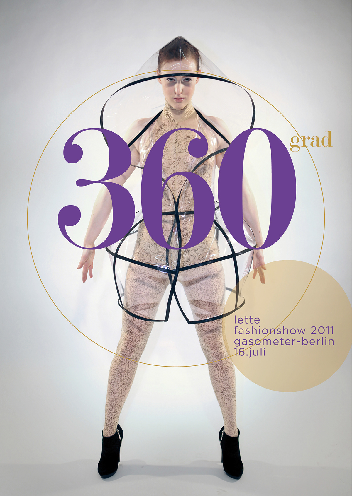 Layout 360degree circle fashion show