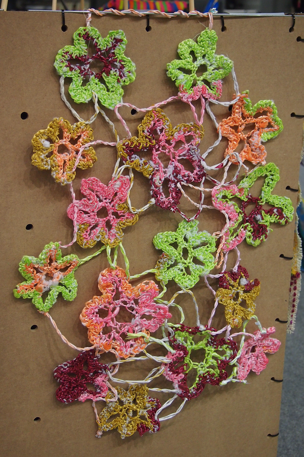 crochet Innovative materials Transformation weaving soldering ribbon handbags Exhibition 