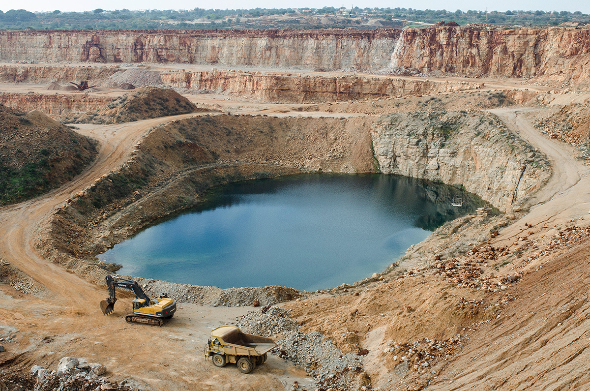 zona de transferencia  pedreira Nikon milton milton pacheco quarry Algarve