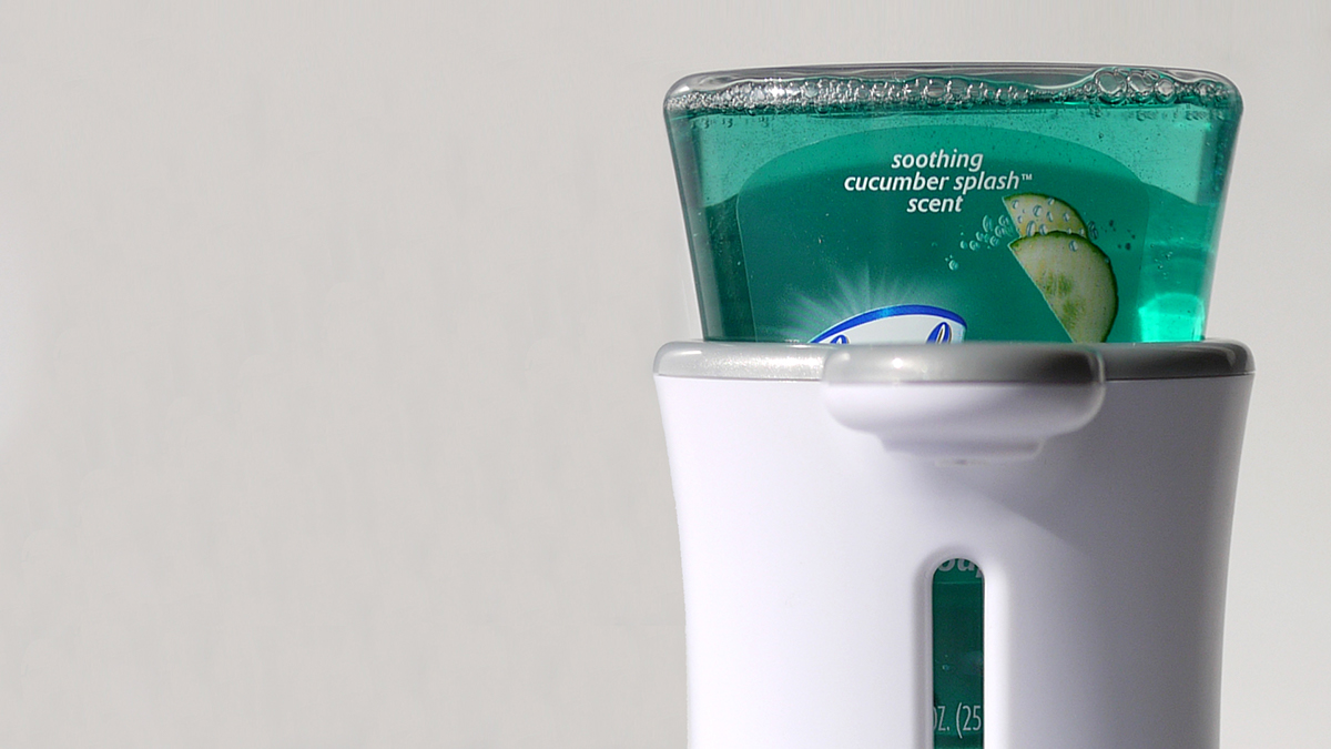 Lysol  dettol  soap  dispenser  automatic  battery